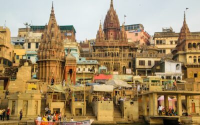On seeking god in Varanasi | Travel Writing
